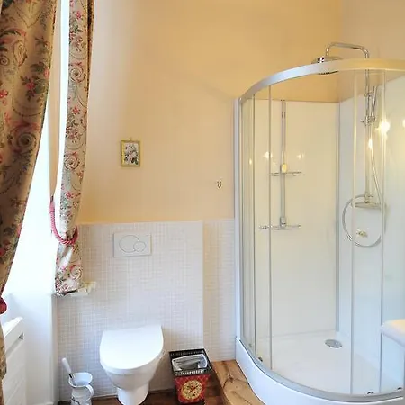 Bed & Breakfast La Demeure D'aglae Villeneuve-sur-Allier